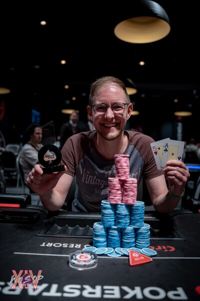 UL-09168  Stefan Beyer